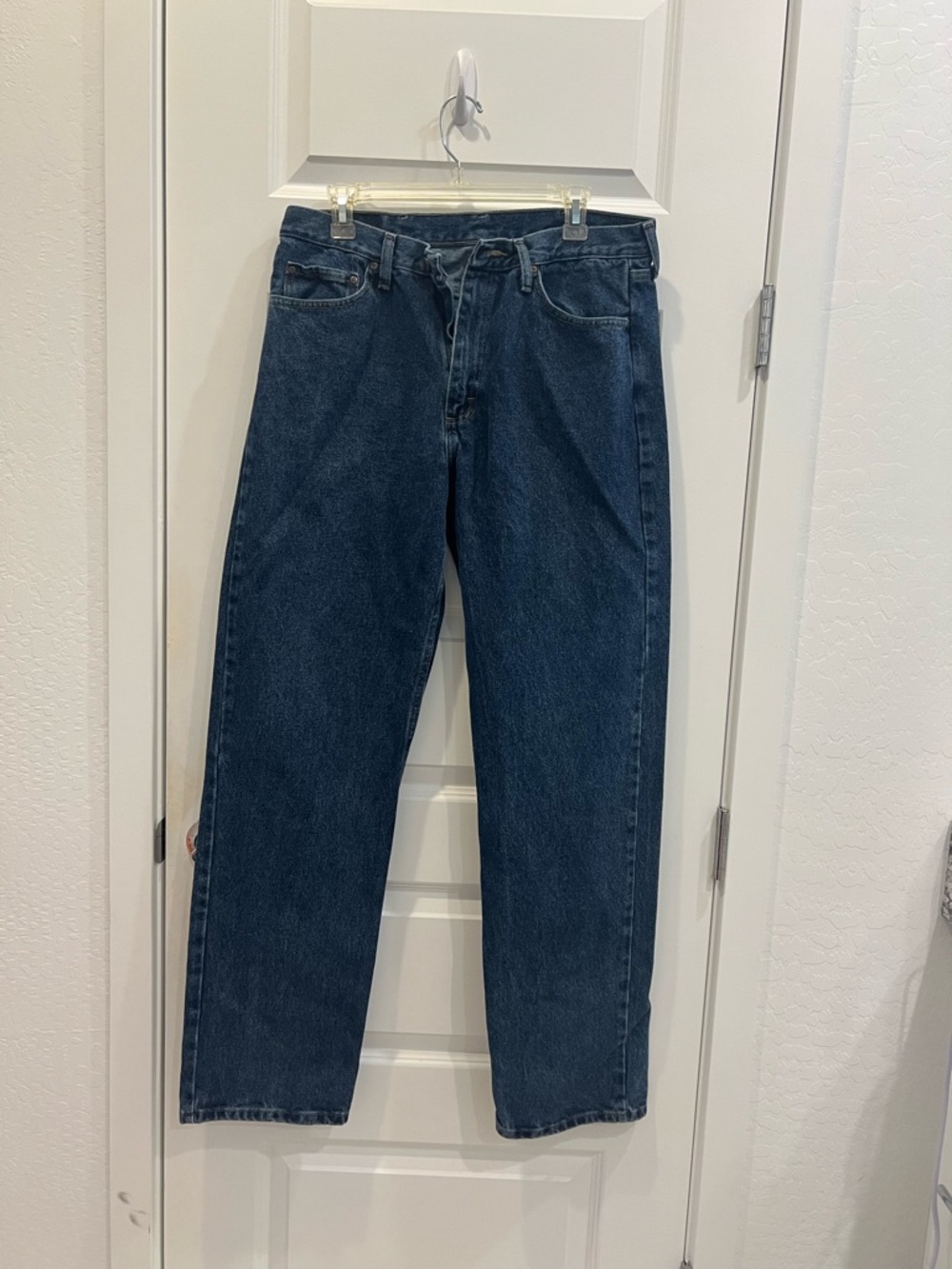 Wrangler Premium Quality Men’s Dark Blue Straight-Leg Jeans